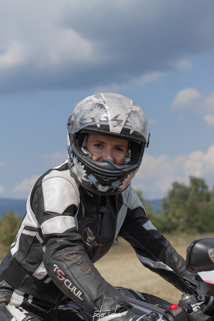Geneva reccomend helmet motorcycle
