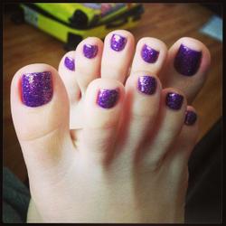 Princess reccomend glitter toes