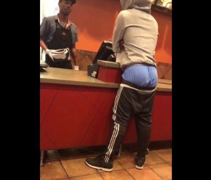 Booty saggers